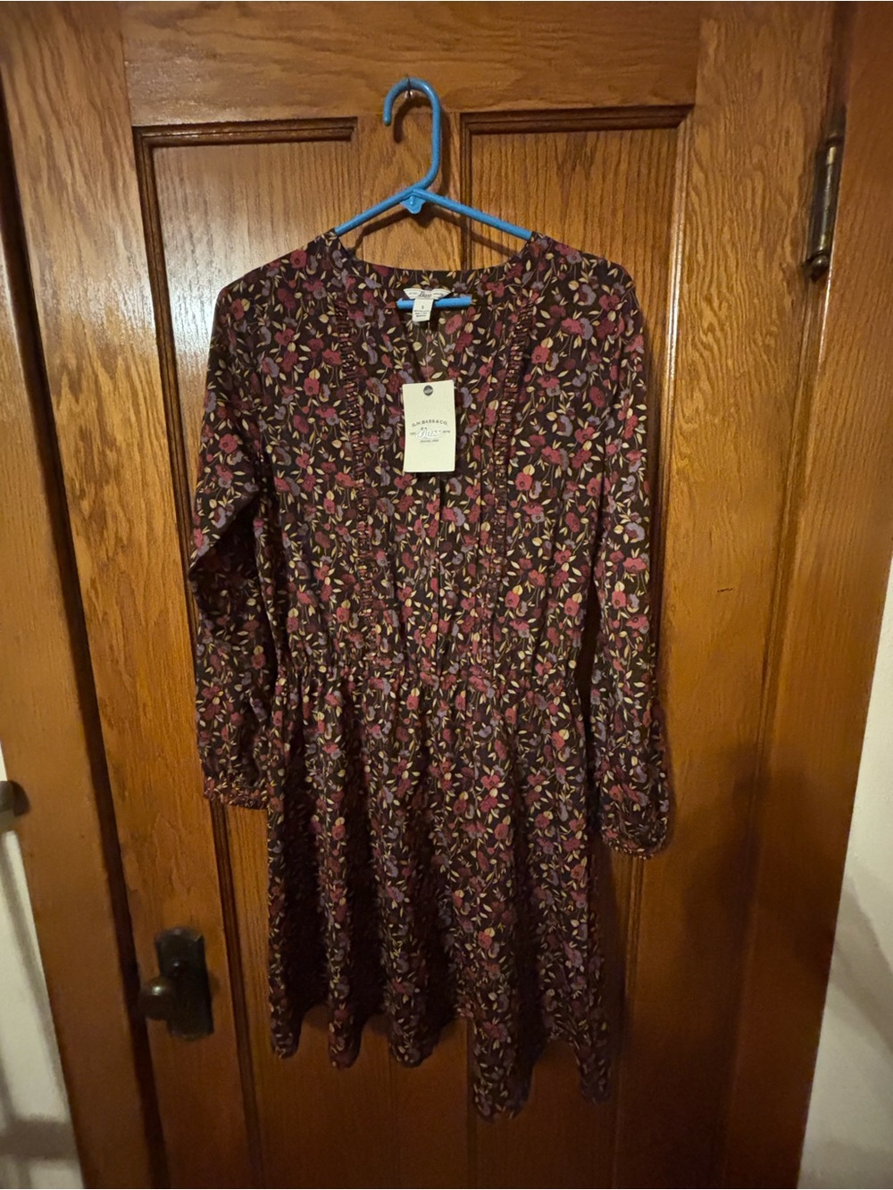 Women’s Floral Long-Sleeve Burgundy Dress